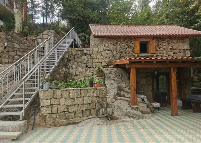 Private Pool With Huge Terrace&garden Holiday home